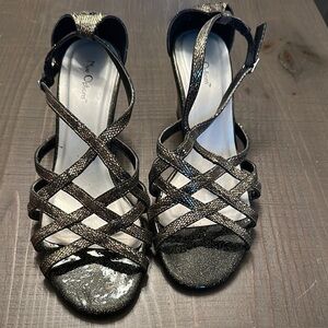 Nue Options Gold and Brown Elegant Heels